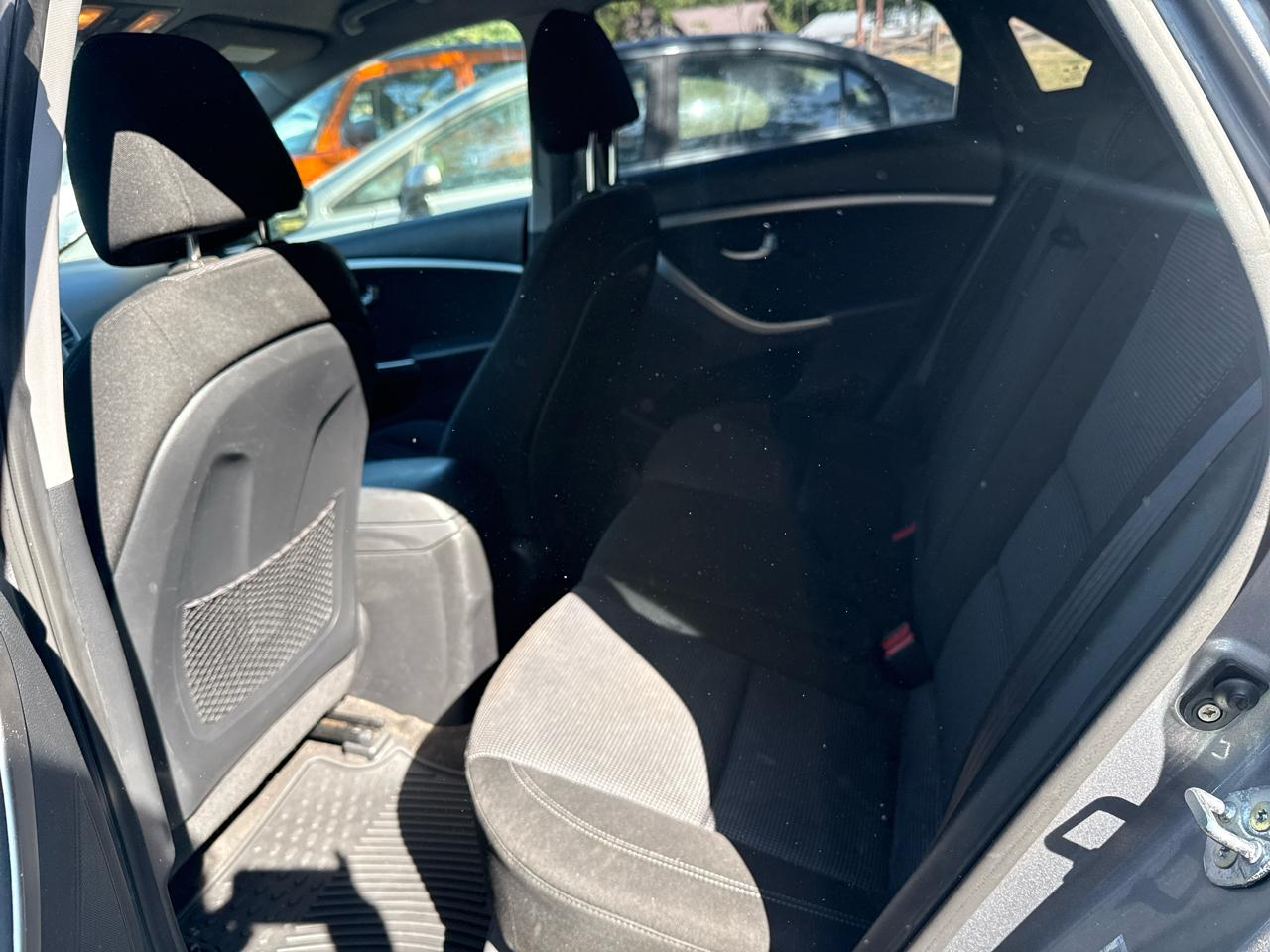 Hyundai Elantra GT 5dr HB Auto 2015