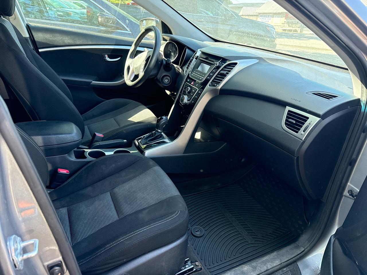Hyundai Elantra GT 5dr HB Auto 2015