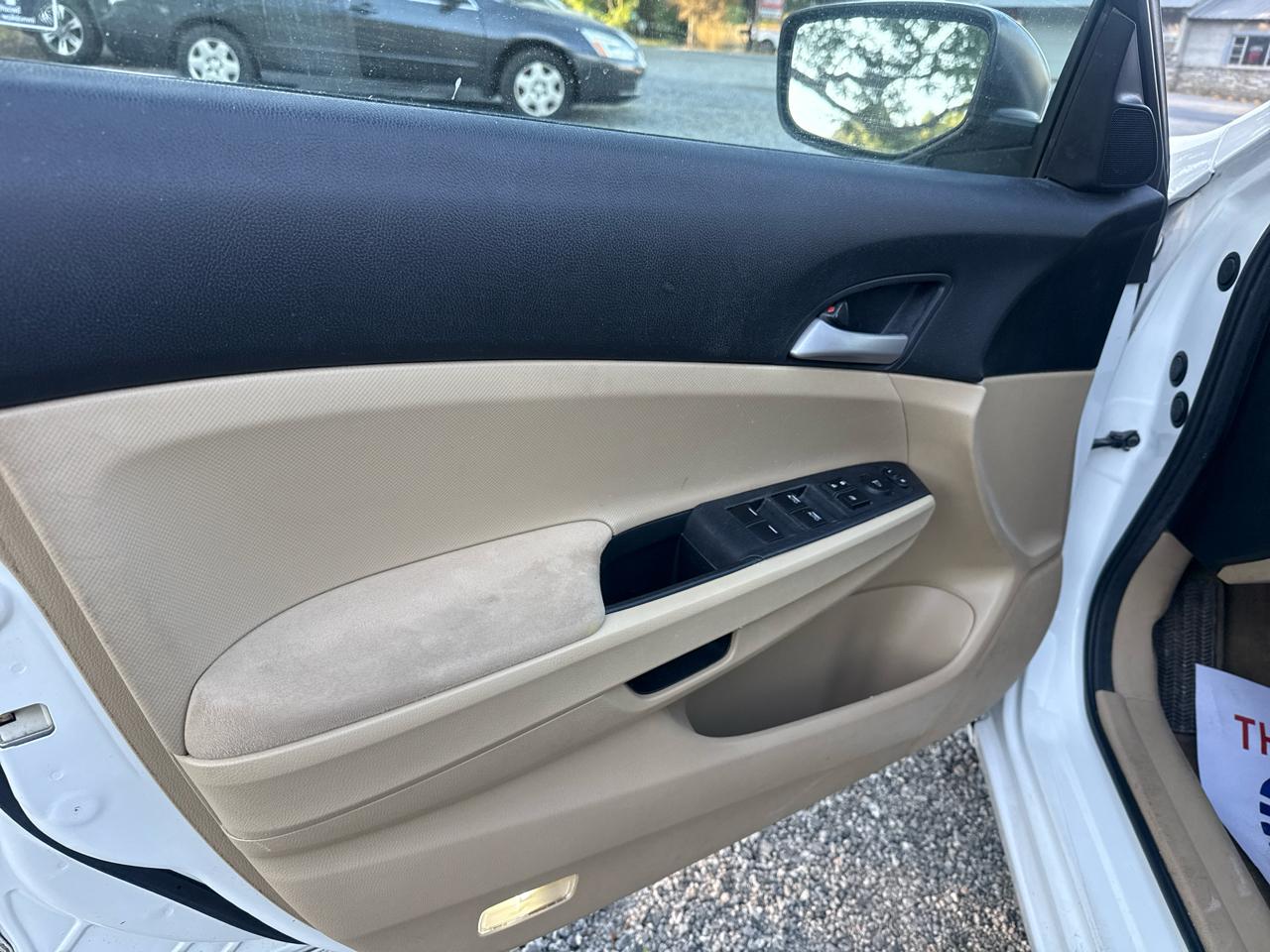 Honda Accord Sdn 4dr I4 Auto SE 2011