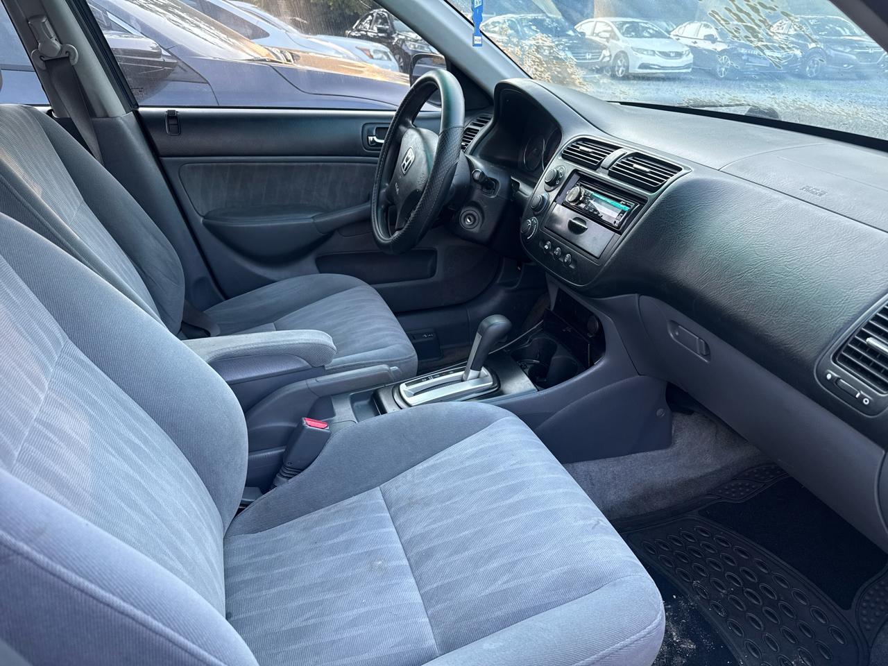 Honda Civic Sdn LX AT 2005