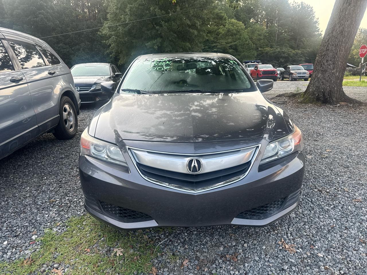 Acura ILX 4dr Sdn 2.0L 2013