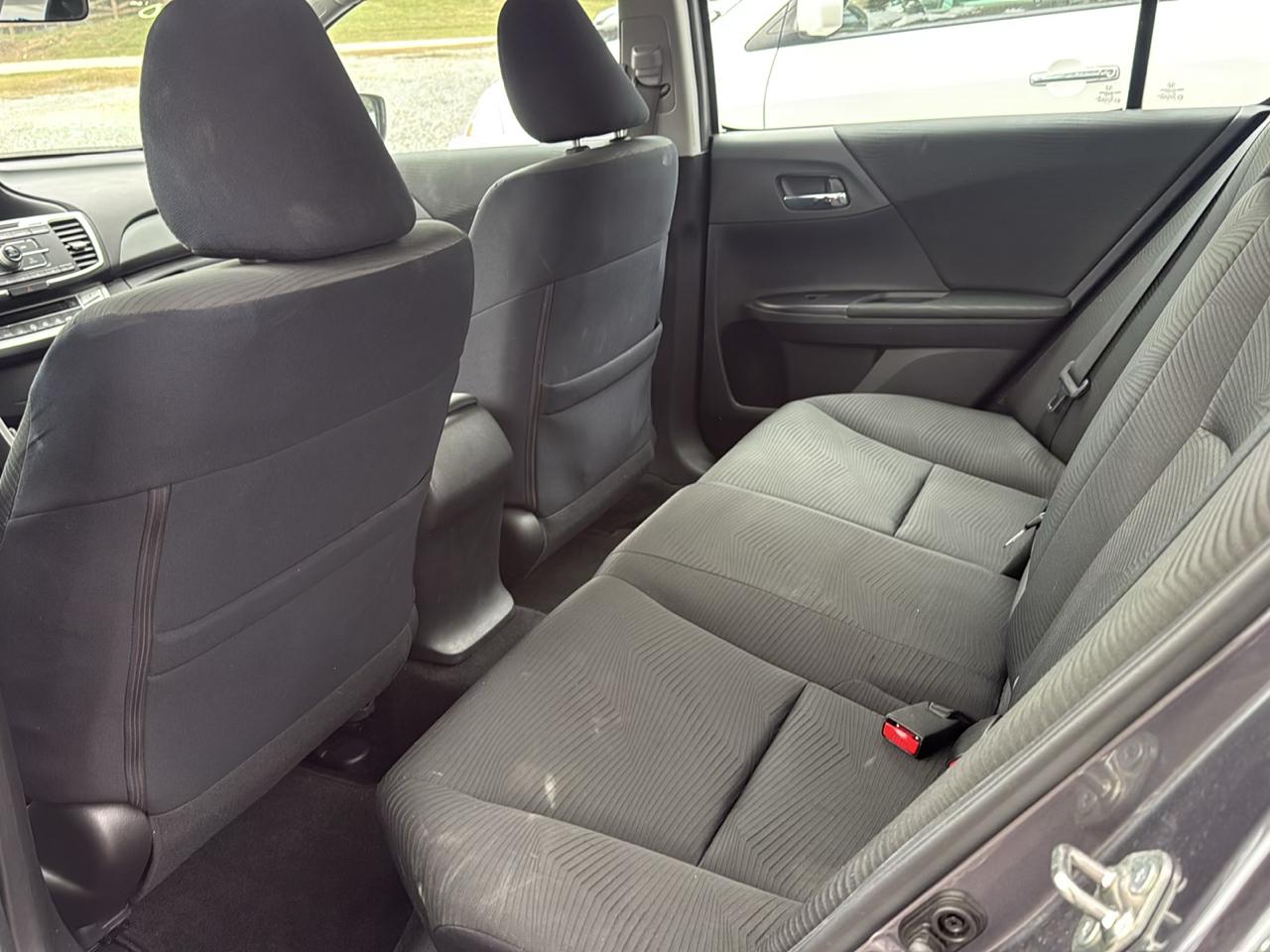 Honda Accord Sedan 4dr I4 CVT LX 2015
