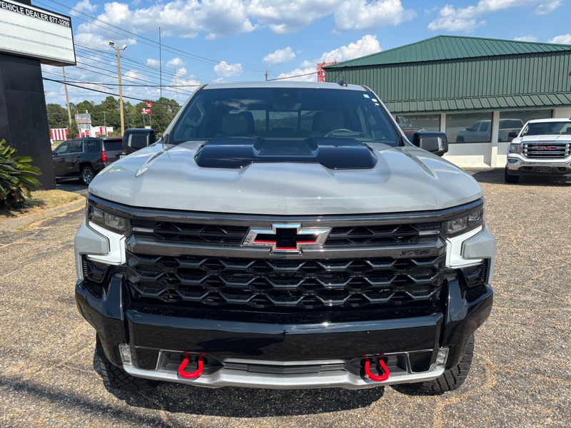 Chevrolet Silverado 1500 ZR2 Crew Cab 4WD 2024 Chevrolet Silverado 1500 ZR2 Crew Cab 4WD 2024