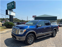 2018 Nissan Titan 