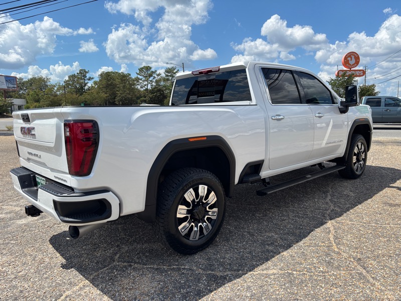 2024 Gmc Sierra HD Denali photo 3