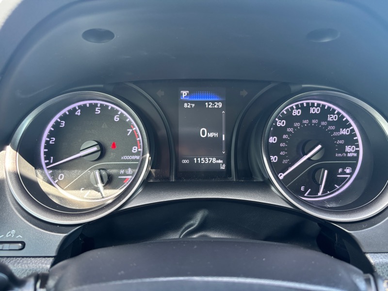 2021 Toyota Camry SE photo 8