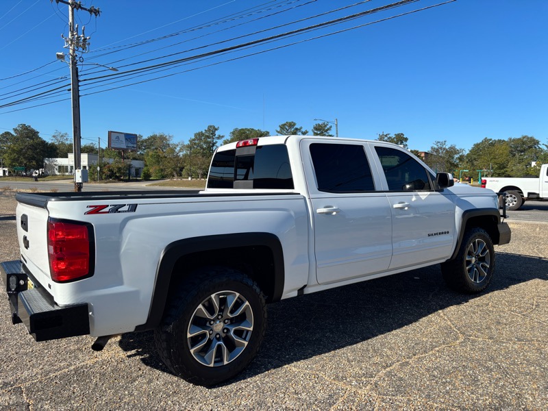 Chevrolet Silverado 1500 LT Crew Cab 4WD 2018 Chevrolet Silverado 1500 LT Crew Cab 4WD 2018