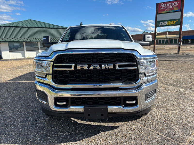 RAM 2500 Tradesman Crew Cab LWB 4WD 2024 RAM 2500 Tradesman Crew Cab LWB 4WD 2024