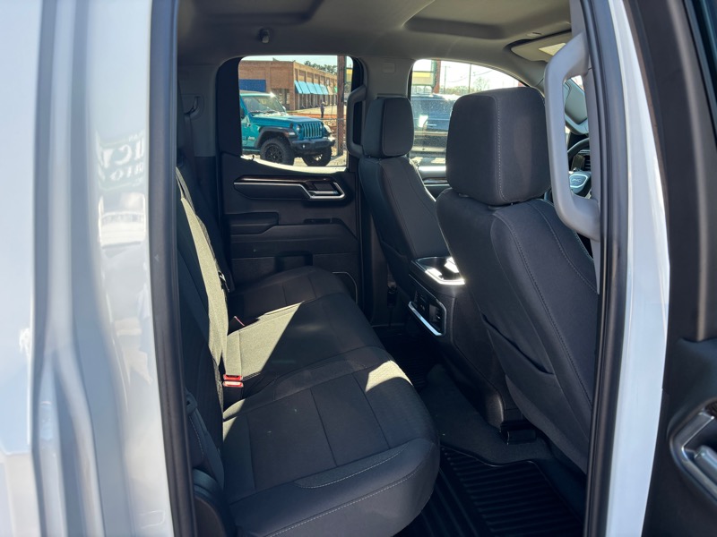 GMC Sierra 1500 Elevation Double Cab 4WD 2025