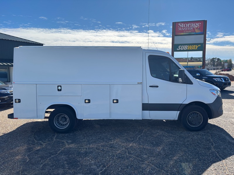 Mercedes-Benz Sprinter 3500 High Roof Crew Cargo 144WB 2021