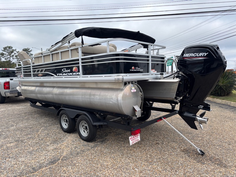 Sun Tracker Fishing Barge 20 DLX  2023