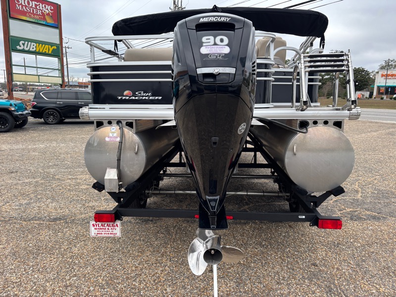 Sun Tracker Fishing Barge 20 DLX  2023