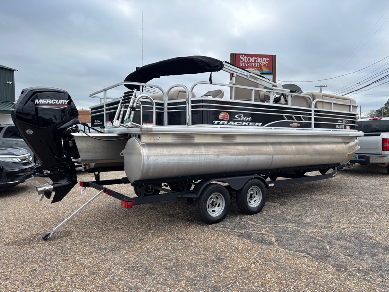 Sun Tracker Fishing Barge 20 DLX  2023