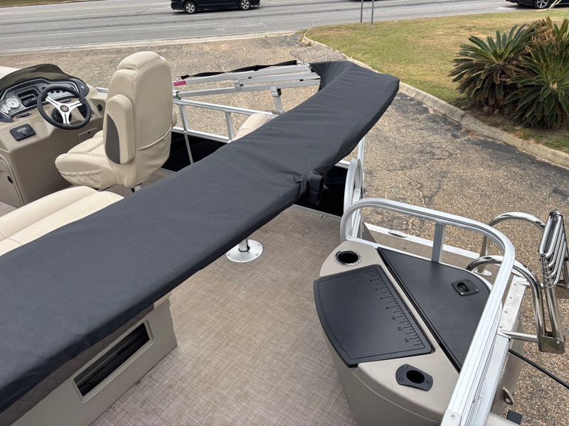 Sun Tracker Fishing Barge 20 DLX  2023