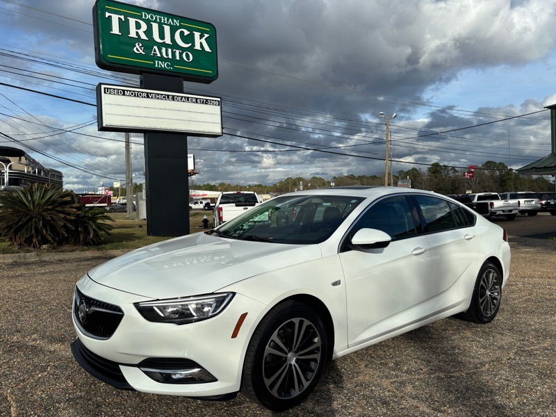 2018 Buick Regal Essence