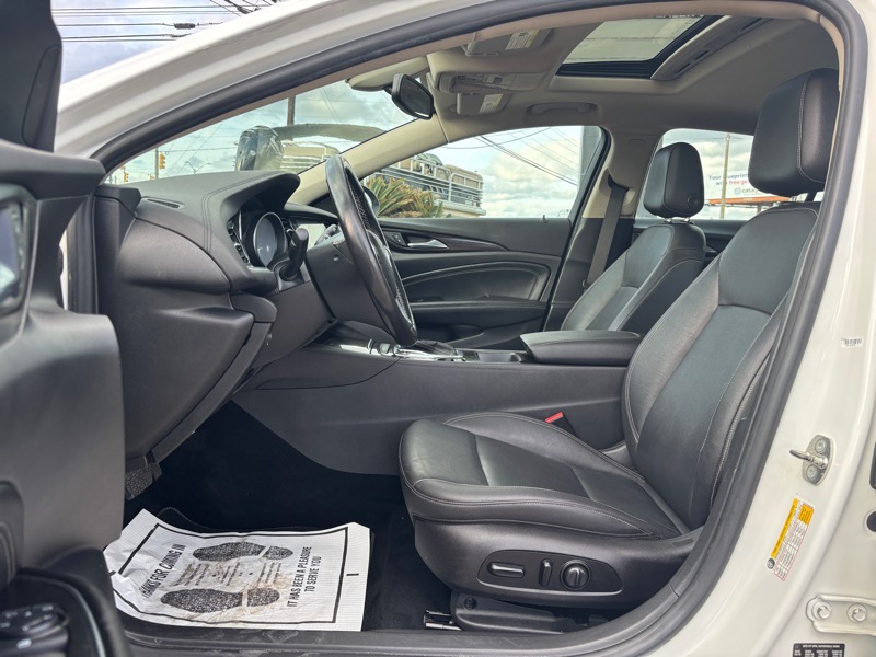 Buick Regal Essence 2018