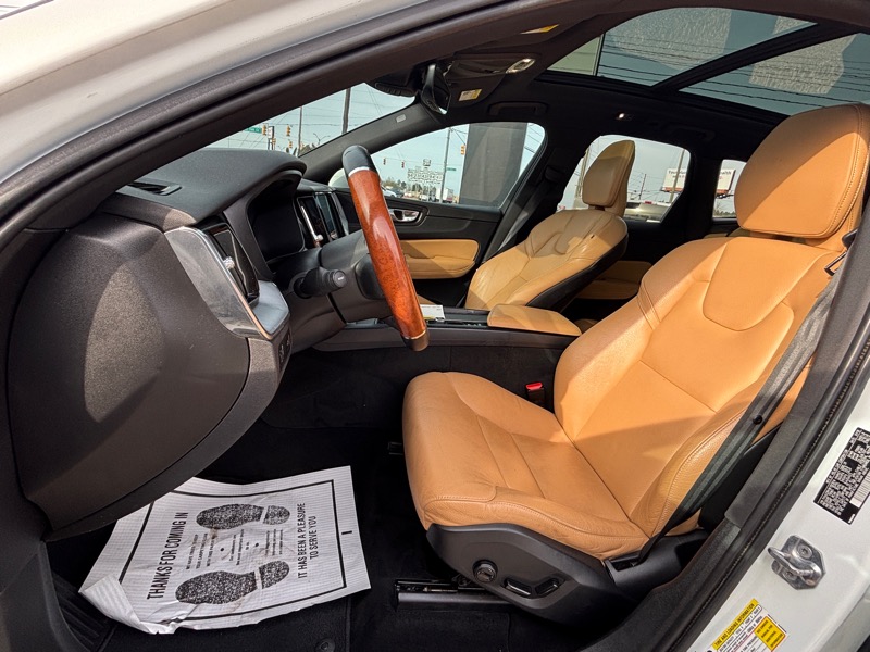 Volvo XC60 T6 Momentum AWD 2019