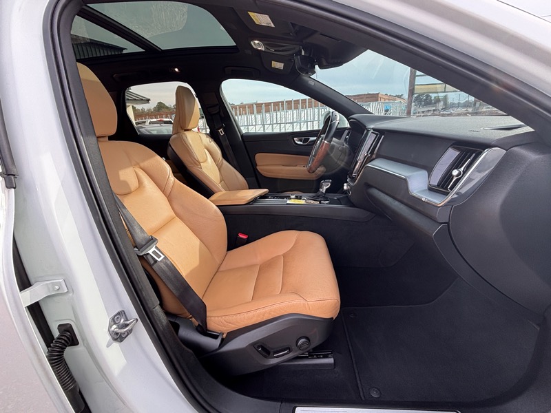 Volvo XC60 T6 Momentum AWD 2019