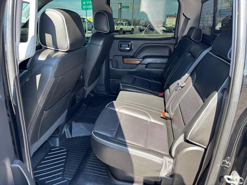 Chevrolet Silverado 1500 High Country Crew Cab Short Box 4WD 2018