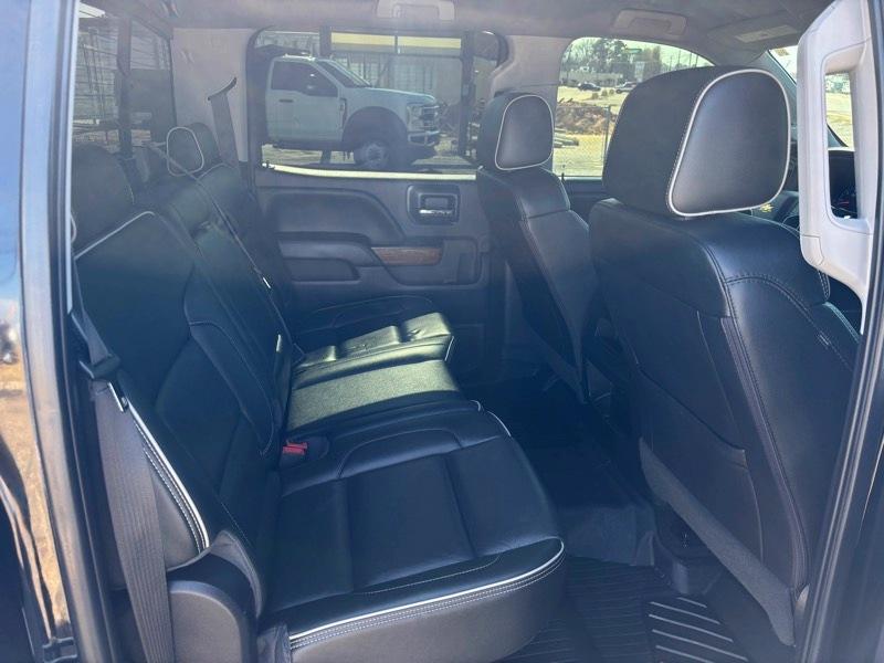 Chevrolet Silverado 1500 High Country Crew Cab Short Box 4WD 2018