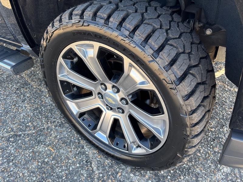 Chevrolet Silverado 1500 High Country Crew Cab Short Box 4WD 2018