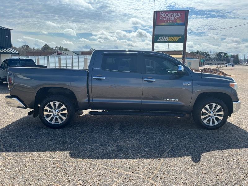 Toyota Tundra Limited 5.7L FFV CrewMax 4WD 2015