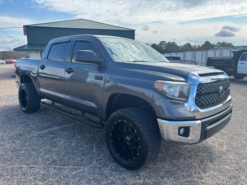 Toyota Tundra SR5 5.7L V8 CrewMax 2WD 2020