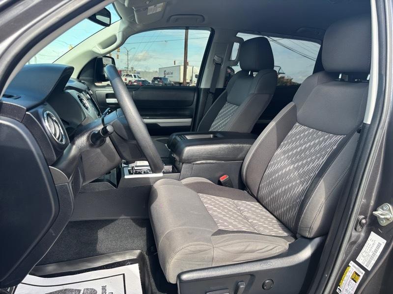 Toyota Tundra SR5 5.7L V8 CrewMax 2WD 2020