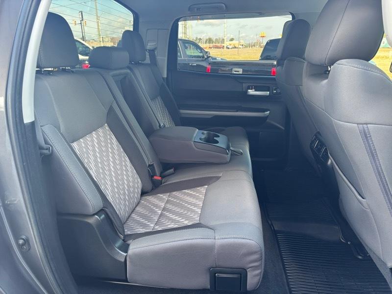 Toyota Tundra SR5 5.7L V8 CrewMax 2WD 2020