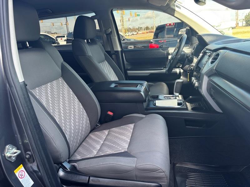 Toyota Tundra SR5 5.7L V8 CrewMax 2WD 2020