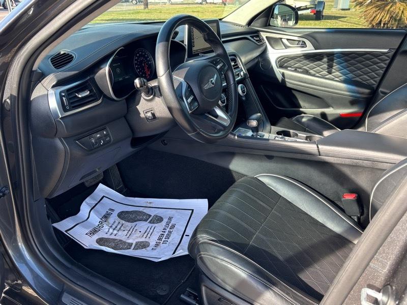 Genesis G70 2.0T Advanced AWD 2019