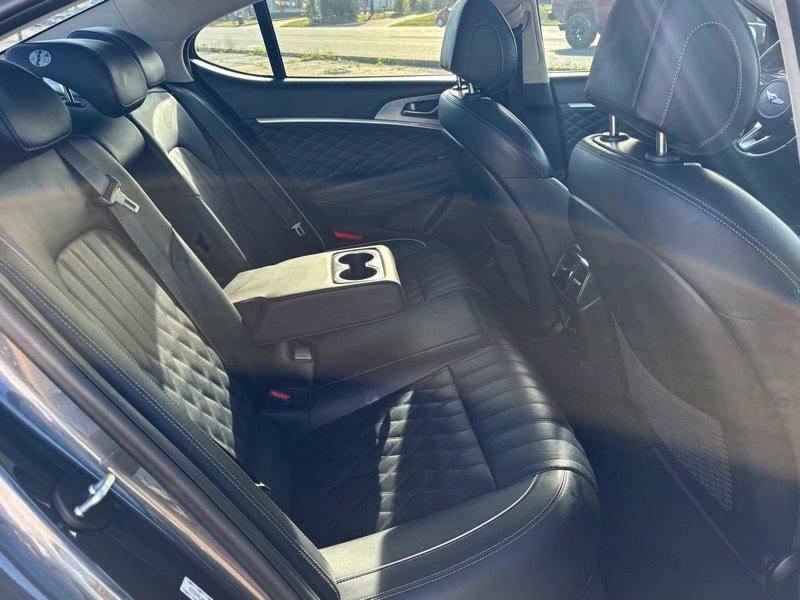 Genesis G70 2.0T Advanced AWD 2019