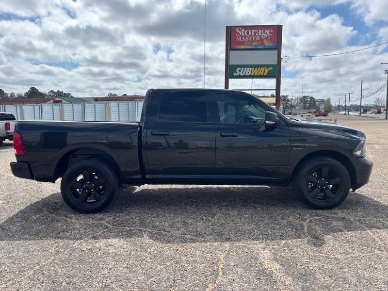 RAM 1500 SLT Crew Cab SWB 4WD 2018