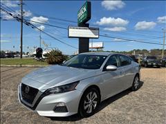 2019 Nissan Altima 