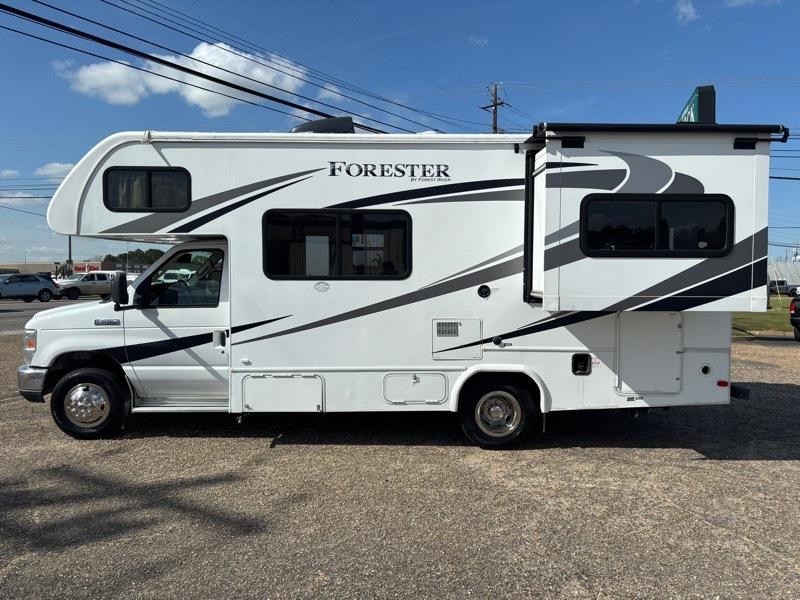 Ford Econoline E450 2016