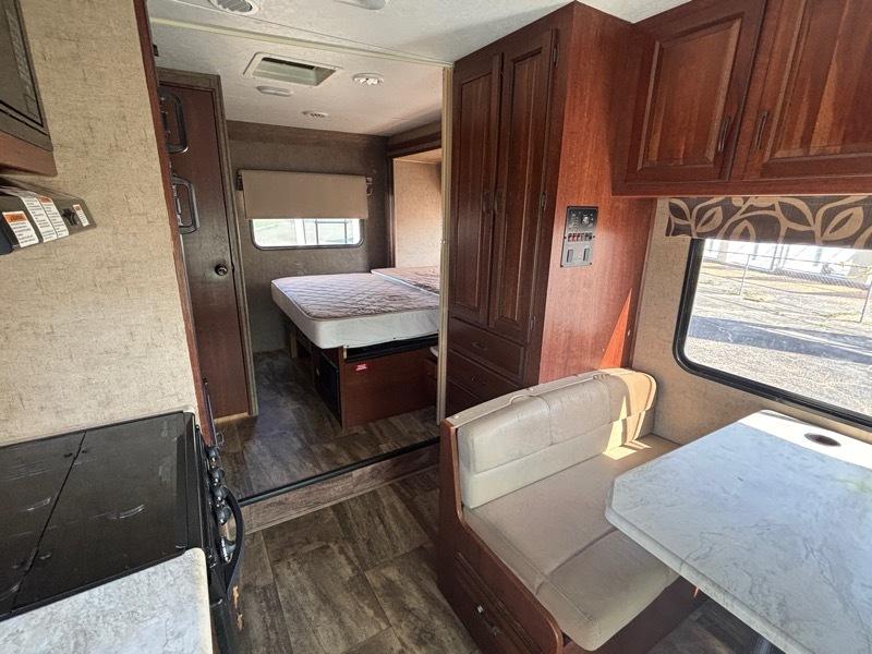 Ford Econoline E450 2016