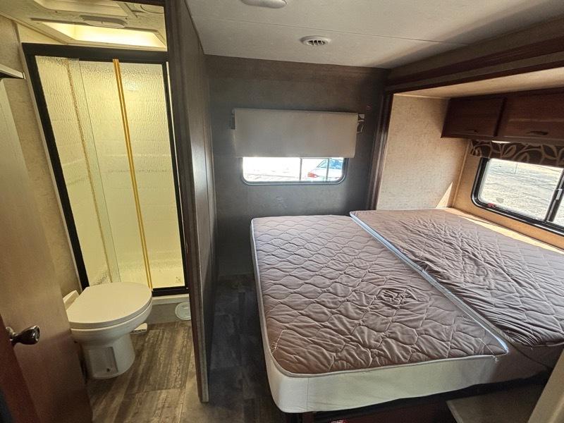 Ford Econoline E450 2016