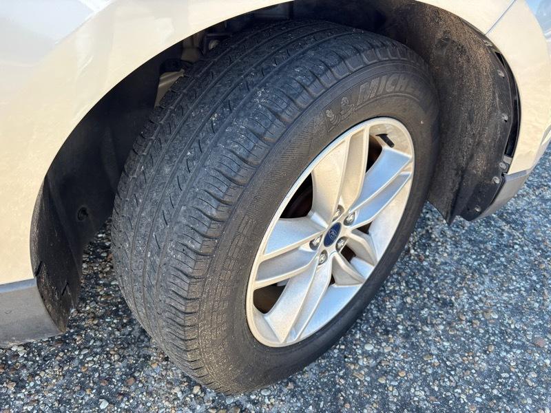 Ford Edge SEL FWD 2016