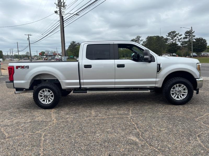 Ford F-250 SD Crew Cab 4WD 2019