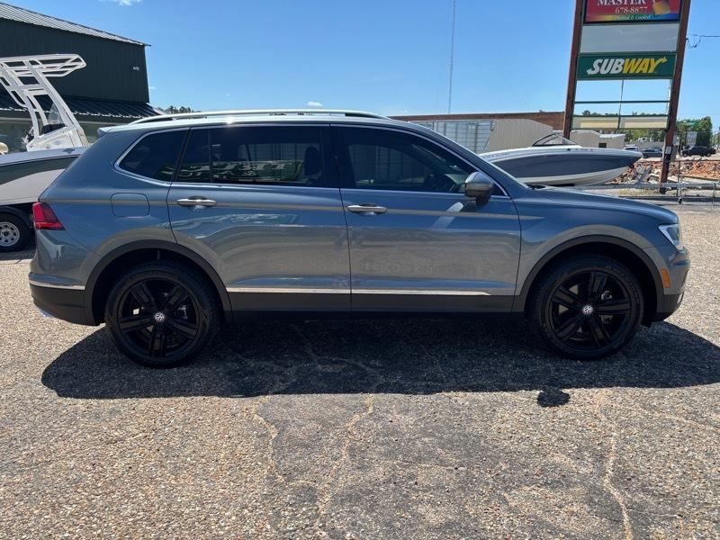 Volkswagen Tiguan SEL 4Motion AWD 2020