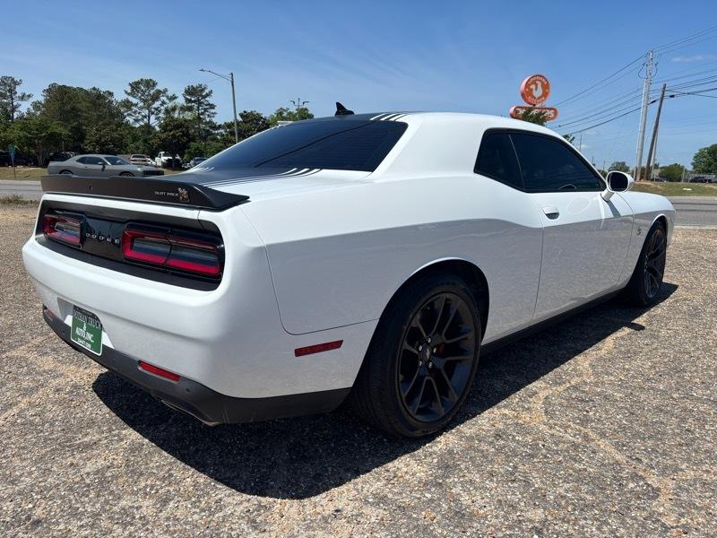 Dodge Challenger R/T SCAT Pack 2022