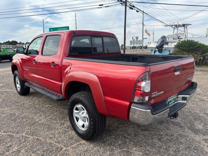 Toyota Tacoma PreRunner Double Cab Auto 2WD 2011