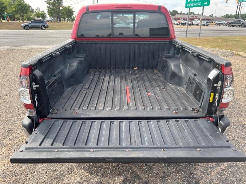 Toyota Tacoma PreRunner Double Cab Auto 2WD 2011
