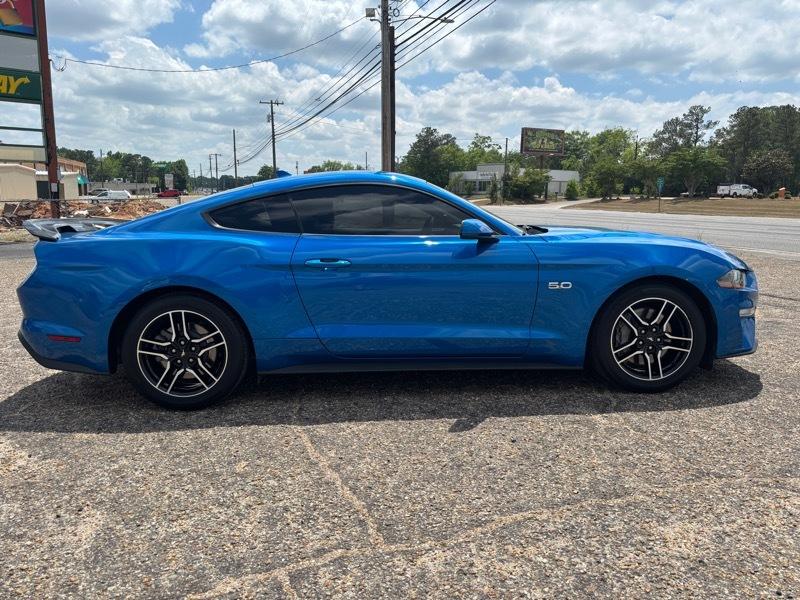 Ford Mustang GT Premium Coupe 2021