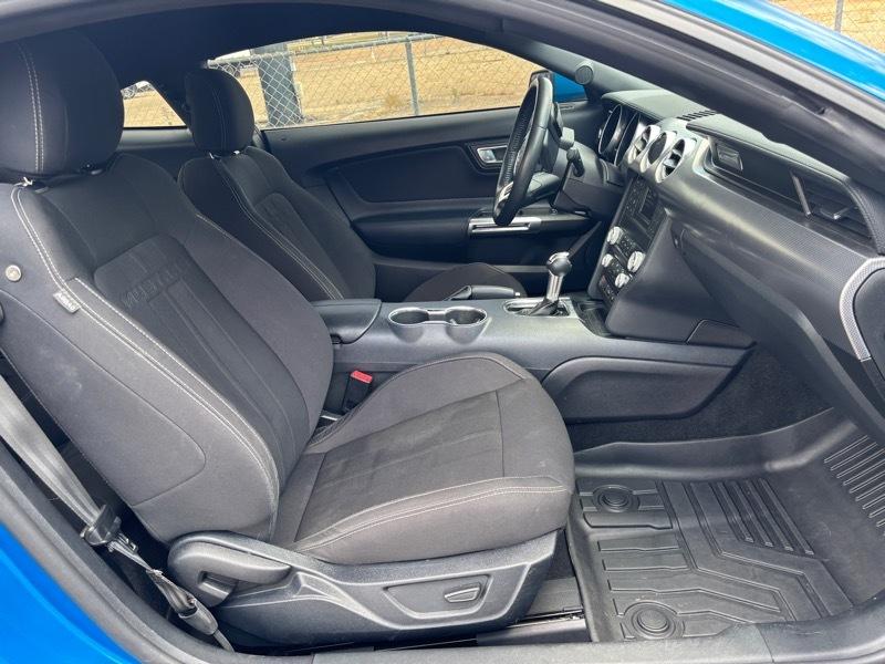 Ford Mustang GT Premium Coupe 2021