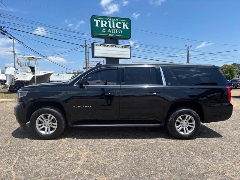 Chevrolet Suburban LT 2WD 2017