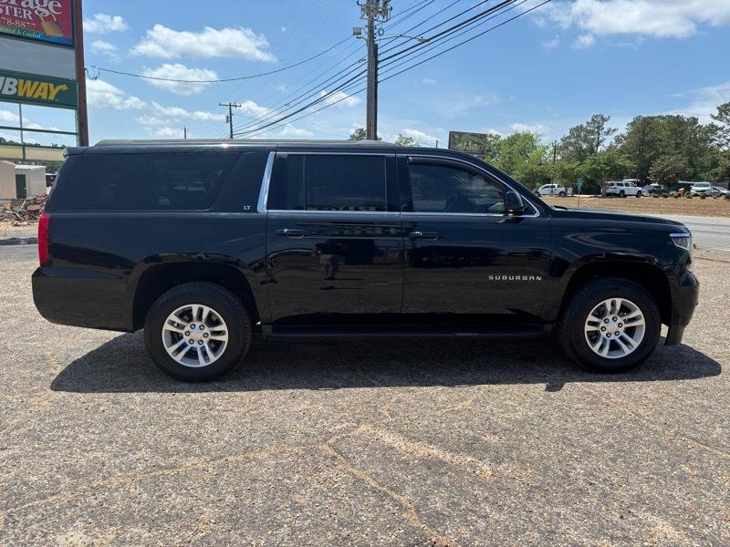 Chevrolet Suburban LT 2WD 2017