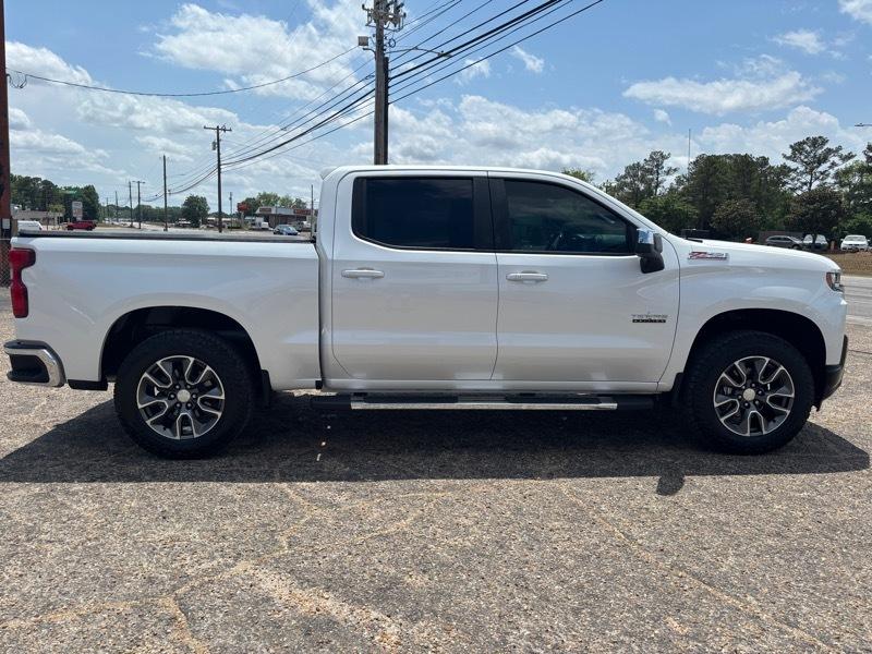Chevrolet Silverado 1500 LT Crew Cab 4WD 2020