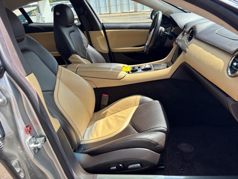 Fisker Karma Collector's Edition 2012