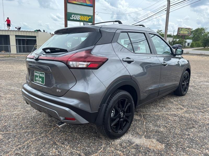 Nissan Kicks SV 2024